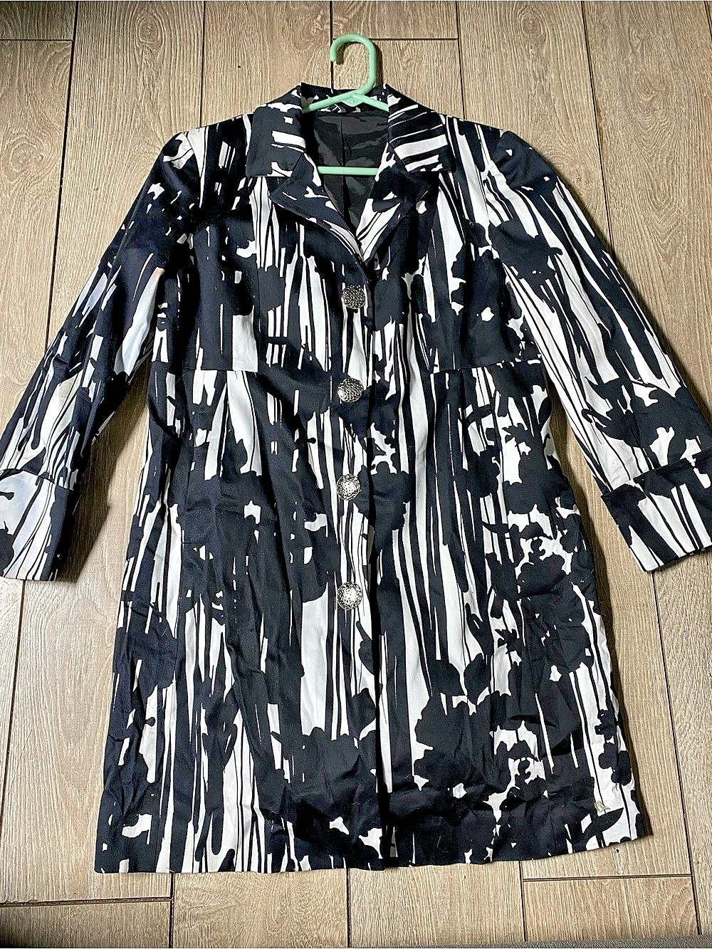 Tahari Black & White Abstract Brushstroke Topper Jacket Trench Coat Sz Small